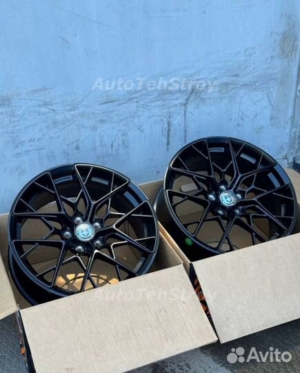 Диски r19 5x112 HRE FF10 Черный матовый