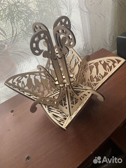 Конфетница ажурная