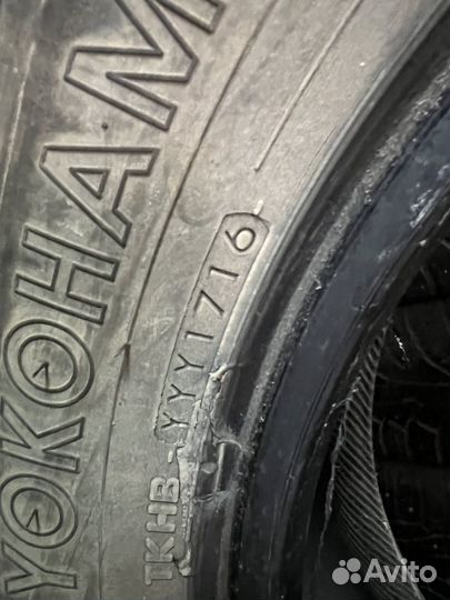 Yokohama Ice Guard F700Z 215/65 R16