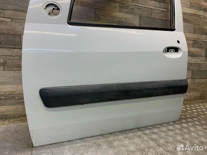 Дверь боковая передняя левая Лада Largus Fs045L