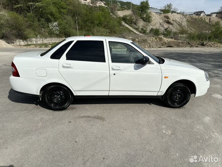 LADA Priora 1.6 МТ, 2011, 240 000 км