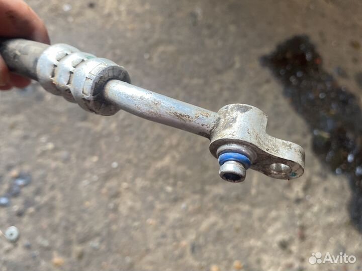 Kia rio 3, Солярис 1 трубка кондиционера