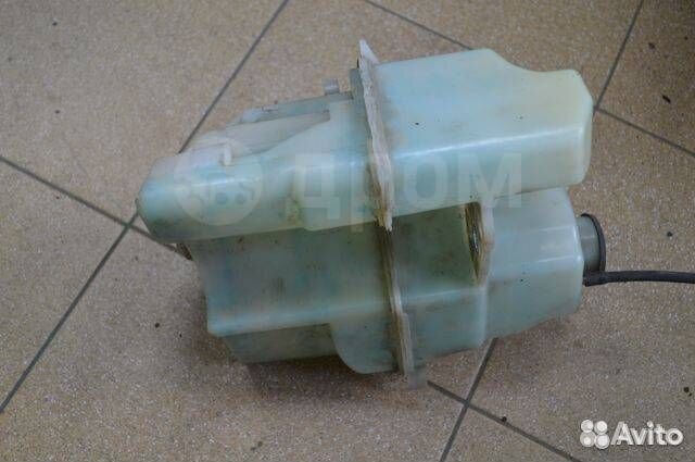 Бачок омывателя Вольво XC70 S60 V70 S80