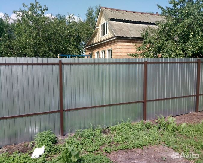 Заборы для дачи из профнастила на заказ 2 метра