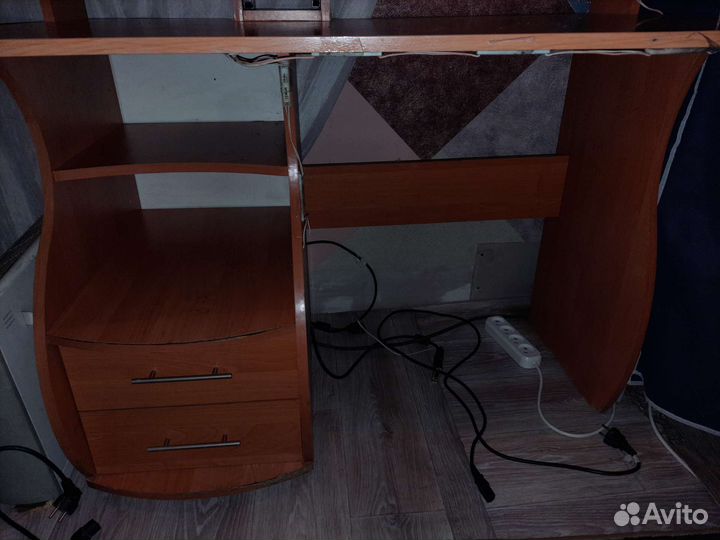 Компьютерный стол бу