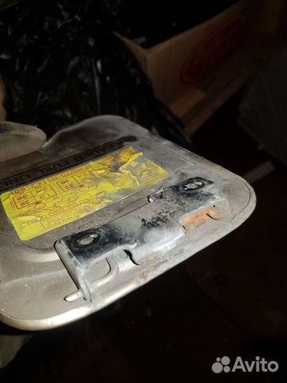 Ауди 100 c3 мухобойка на капот