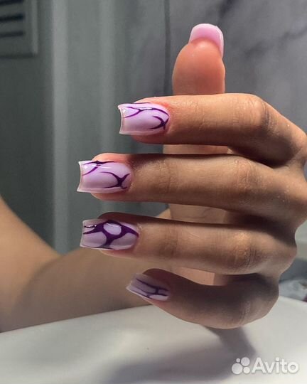 Мастер маникюра