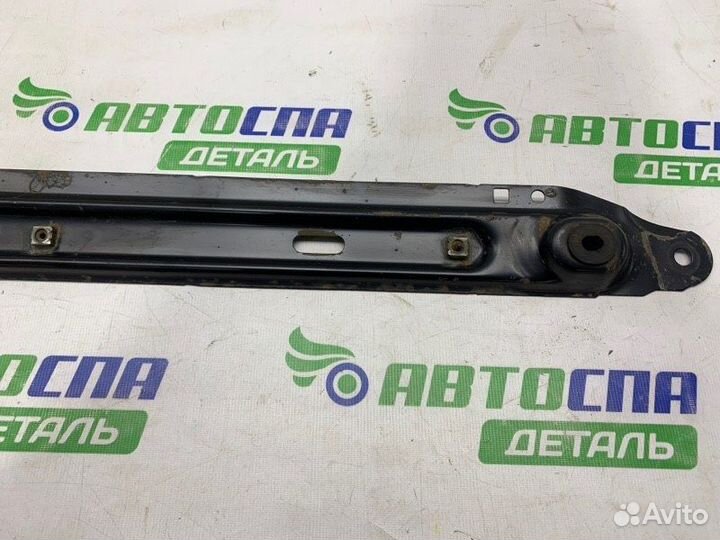 Балка под радиатор передняя Peugeot 308 (T7)