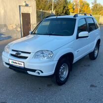 Chevrolet Niva 1.7 MT, 2013, 137 800 км, с пробегом, цена 635 000 руб.