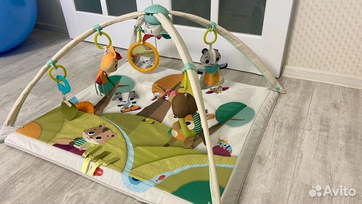 Развивающий коврик tiny love сказочный лес