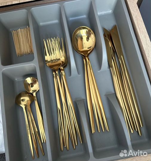 Набор столовых приборов