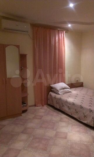 Комната 12 м² в 4-к., 1/1 эт.