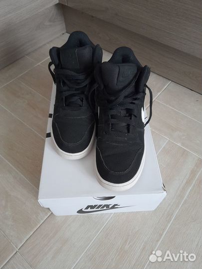 Кроссовки мужские nike