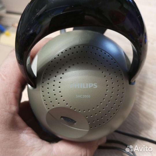 Беспроводные наушники philips. Не Bluetooth