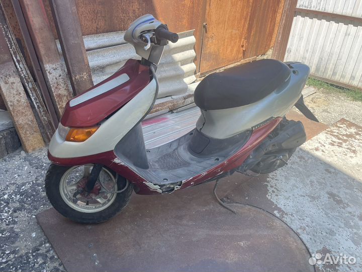 Honda dio cesta