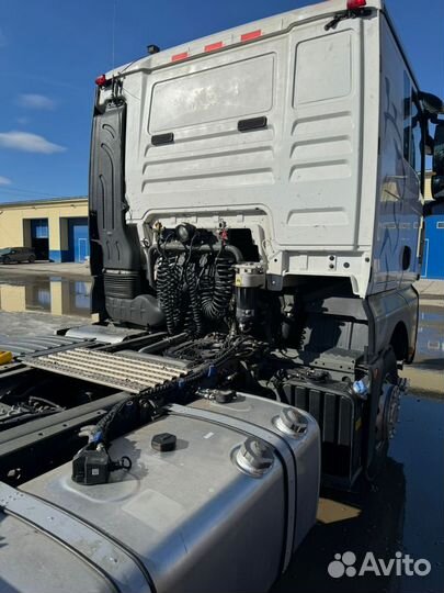 Sitrak ZZ4186V391HE, 2023