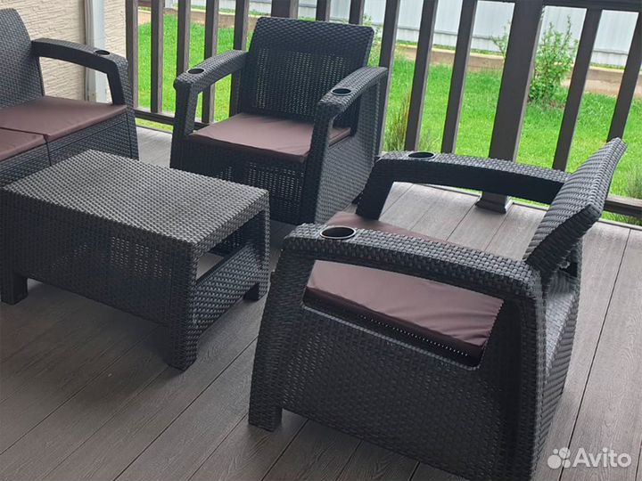 Садовая мебель из ротанга - кресло + подушки в под