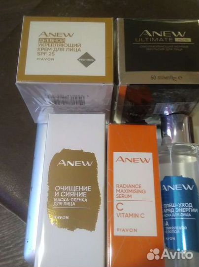 Шампунь,гель для душа,спрей для тела,лосьон для те