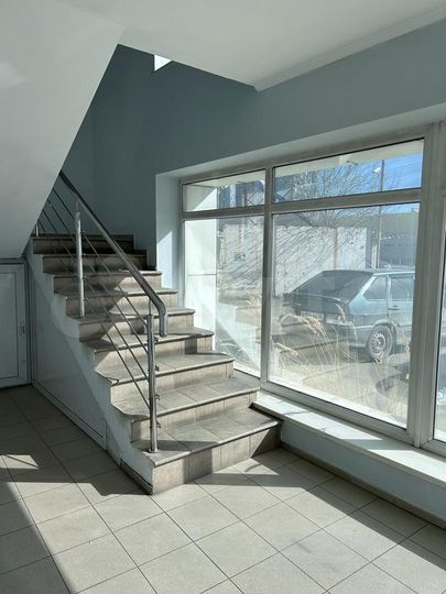 Свободного назначения, 284.7 м²