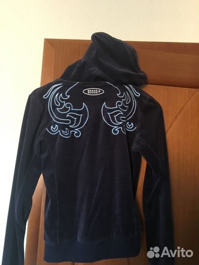 Спортивный костюм