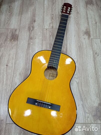 Гитара Belucci