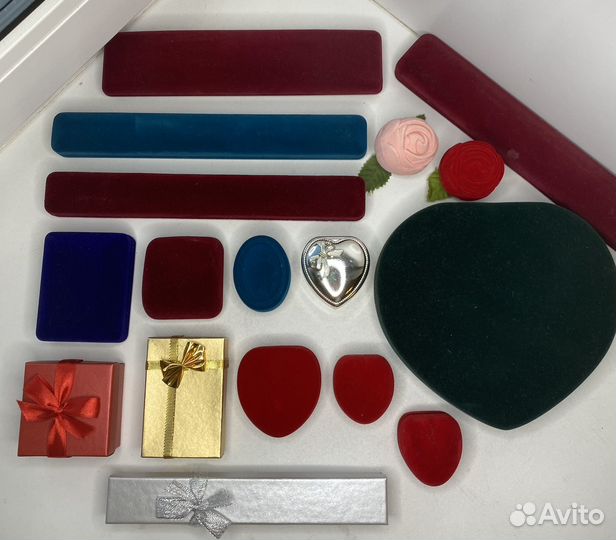 Подарочная коробка для украшений