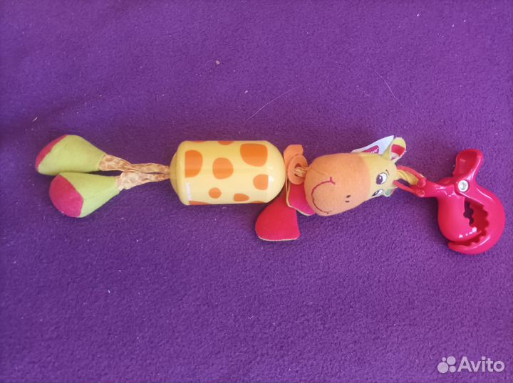 Погремушка tiny love