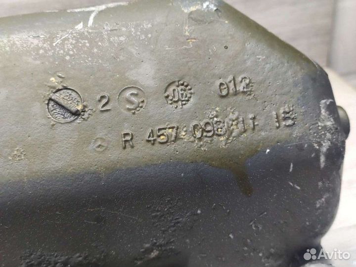 Впускной коллектор Mercedes OM457