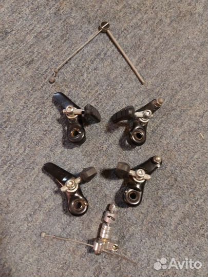 Тормоза велосипедные с колодками