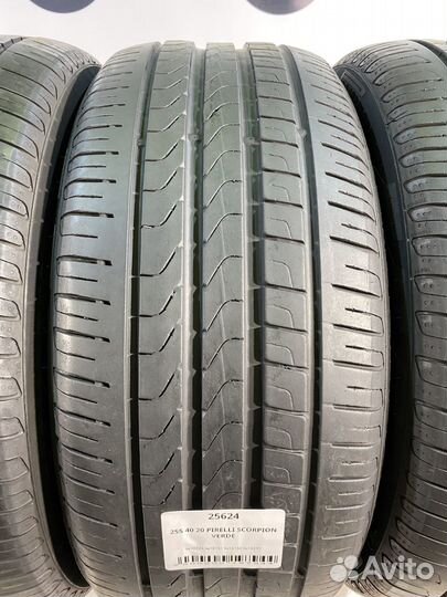 Pirelli Scorpion Verde 255/40 R20 102Y