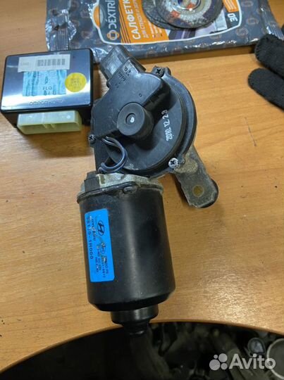 Моторчик дворников Hyundai Solaris