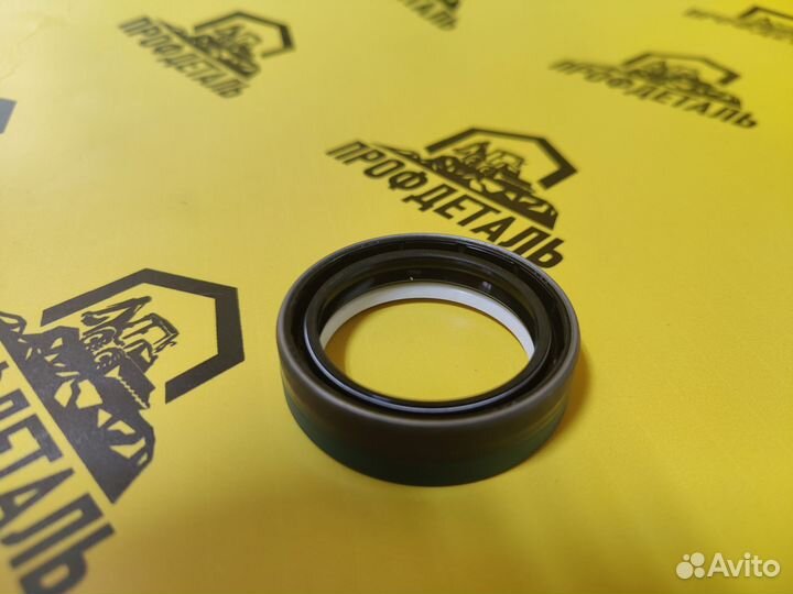 98645.5 Сальник полуоси экскаватор погрузчик