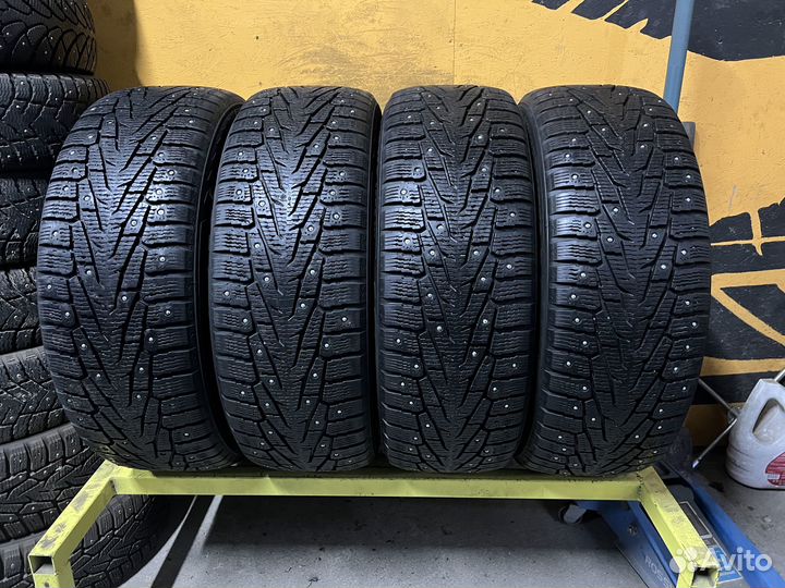 Nokian Tyres Hakkapeliitta 7 SUV 235/60 R18
