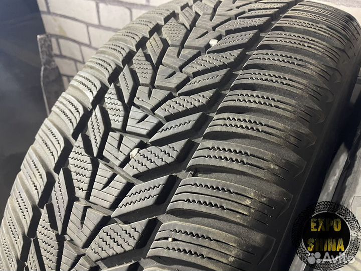 Hankook Winter I'Cept Evo2 W320A SUV 275/50 R20