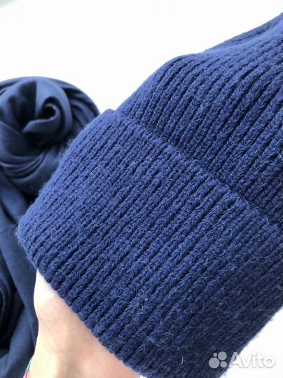 Шапка и шарф женская вязаная