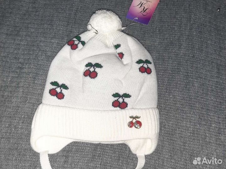 Шапка зимняя для девочки новая