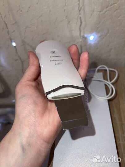 Аппарат ультразвуковой чистки кожи