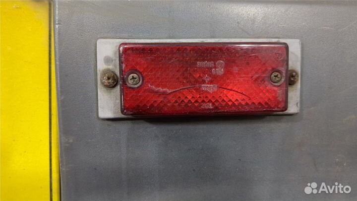 Бампер Toyota Previa (Estima), 1995