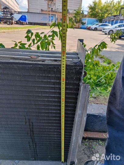 Радиатор с рефрижекторной установки Thermo King