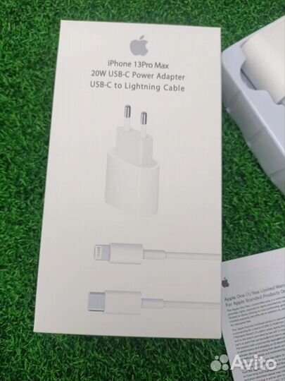 Зарядка на iPhone