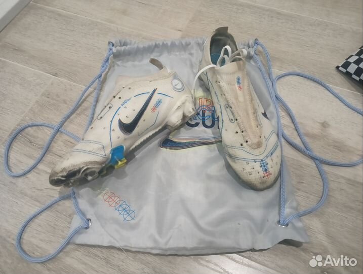 Детские футбольные бутсы 36 размер