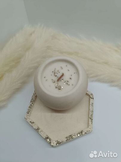 Ароматическая свеча