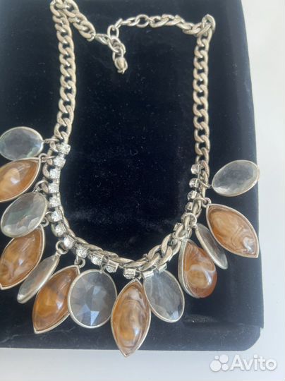 Аксессуары на шею