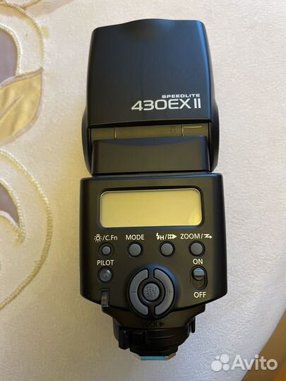 Вспышка Canon 430exii
