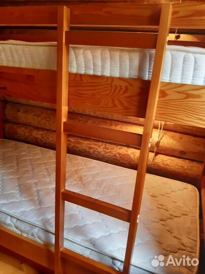 Двухъярусная кровать бу с матрасами