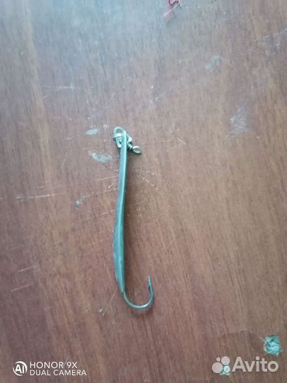 Крючки рыболовные