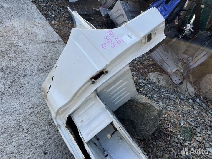 Порог левый Toyota Hiace RZH125 2RZE 2002