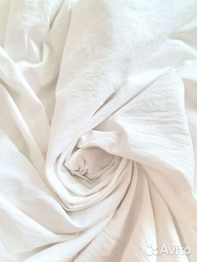 Простынь на резинке 2 шт