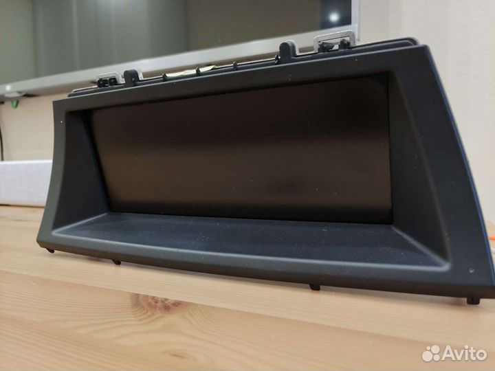 Штатное головное устройство на BMW X6,X5 (E71,70)