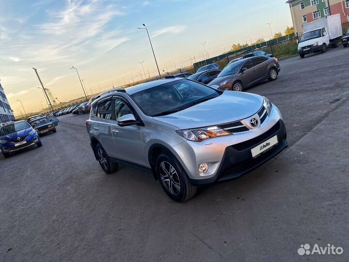 Toyota RAV4, 2014